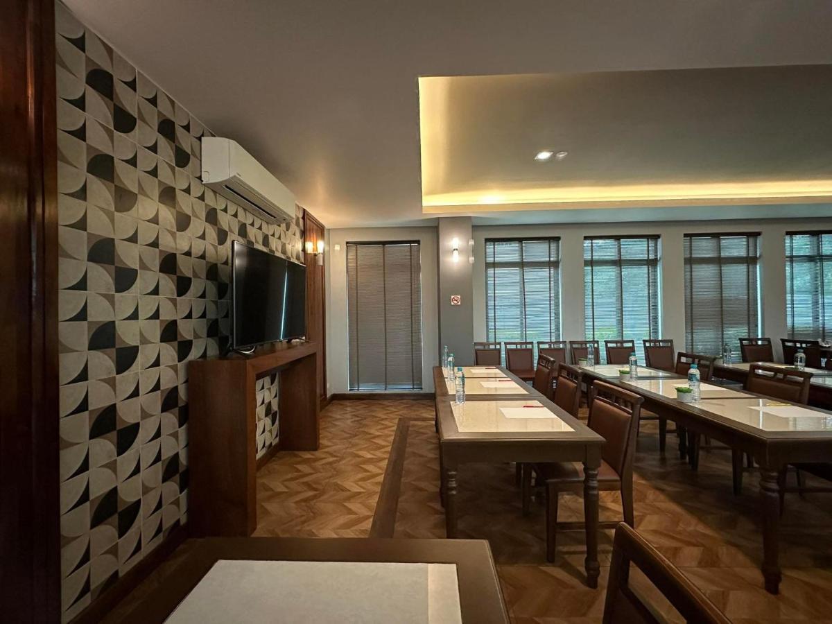 Mangrove Prestige Hotel Nacsomtien Kültér fotó