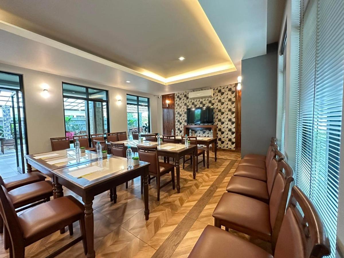 Mangrove Prestige Hotel Nacsomtien Kültér fotó