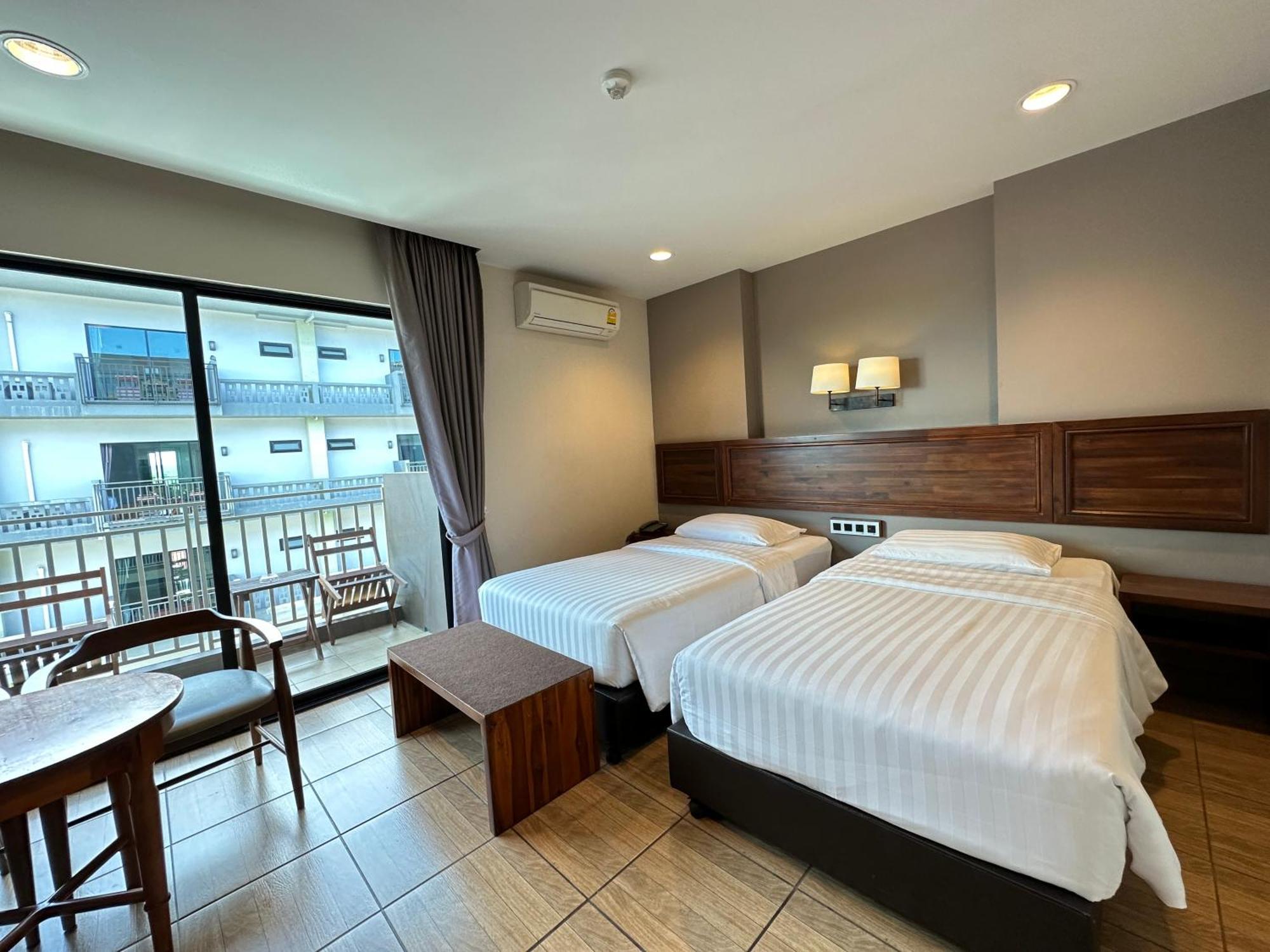 Mangrove Prestige Hotel Nacsomtien Kültér fotó