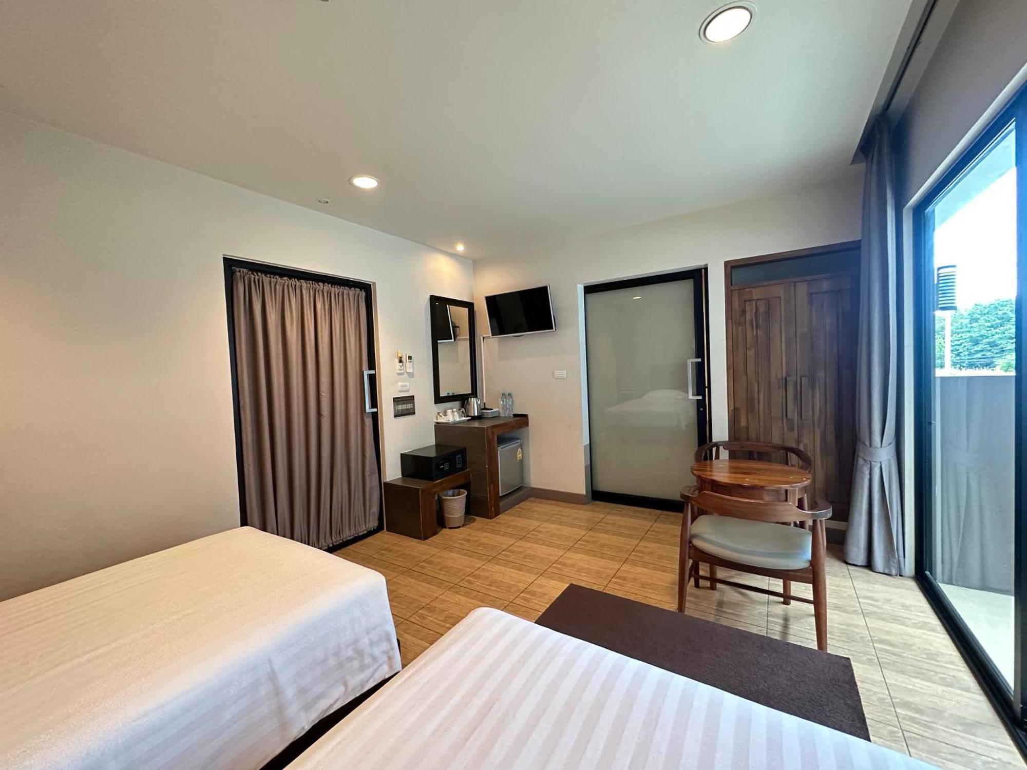Mangrove Prestige Hotel Nacsomtien Kültér fotó