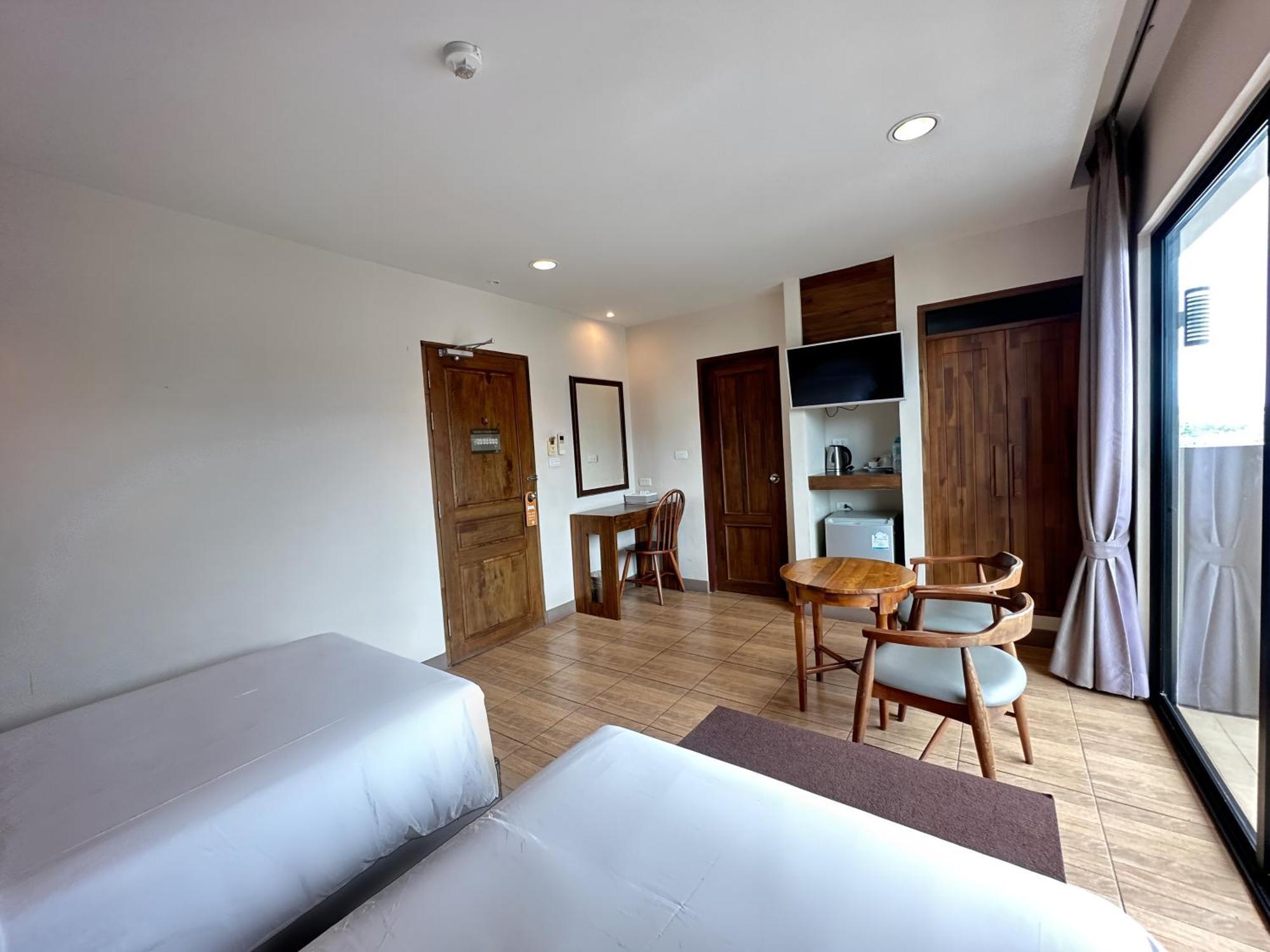 Mangrove Prestige Hotel Nacsomtien Kültér fotó