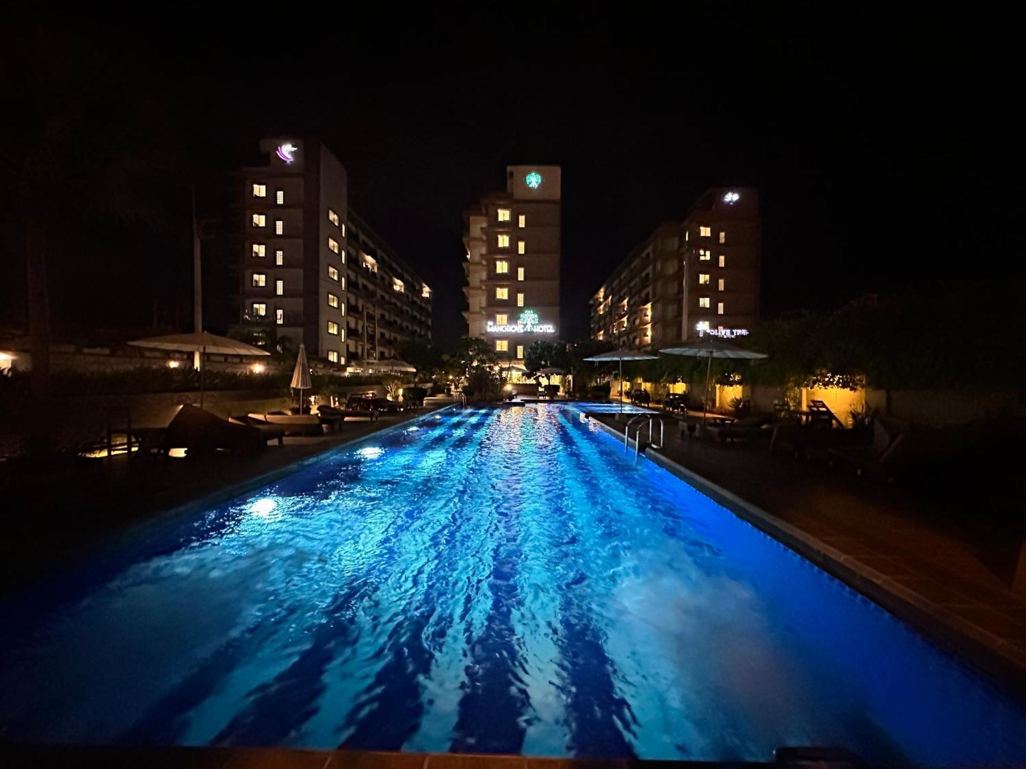Mangrove Prestige Hotel Nacsomtien Kültér fotó